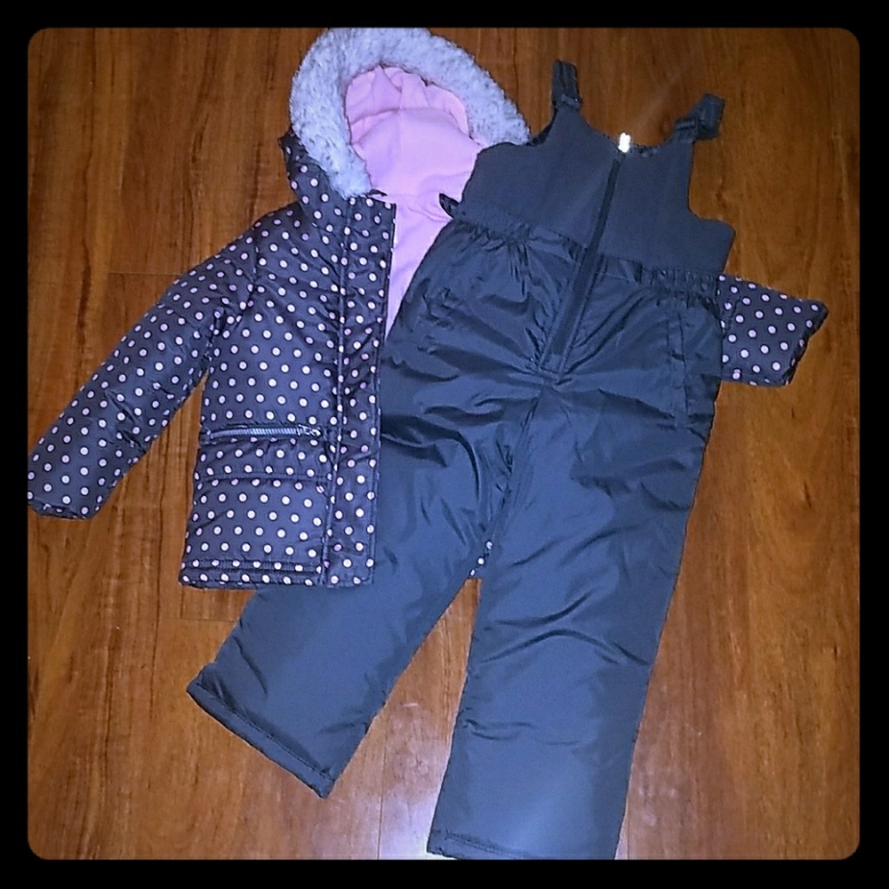 Oshkosh Girls Snowbib Set